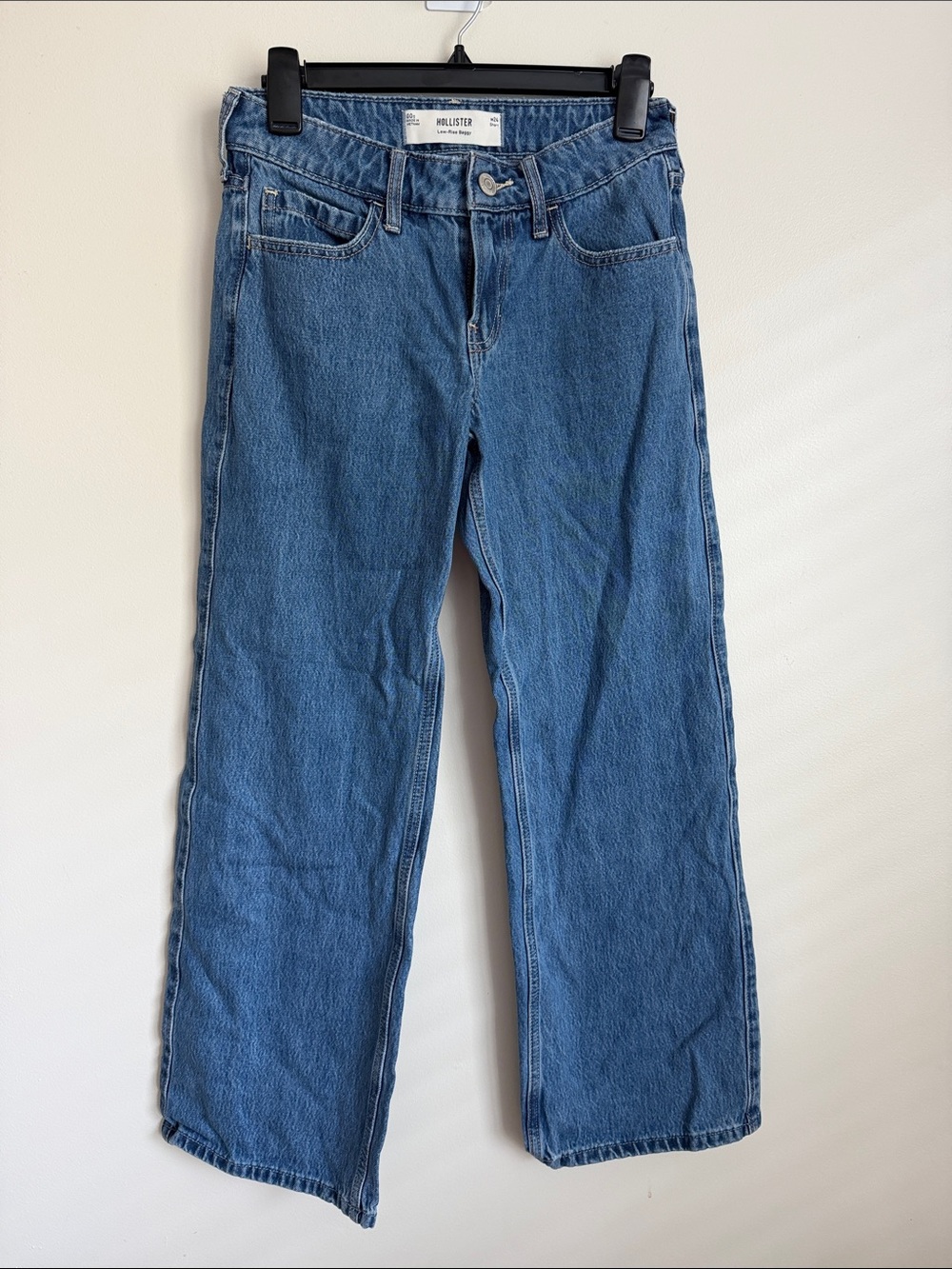 Hollister Low Rise Baggy Jeans - 00s